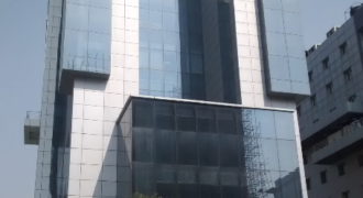 8 Square Sector 125, Greater Noida Expressway