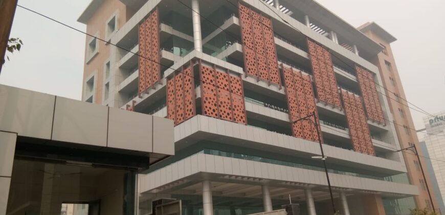 LUCERNA TOWER Sector 125