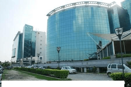 The Corenthum Tower , Sector 62 , Noida