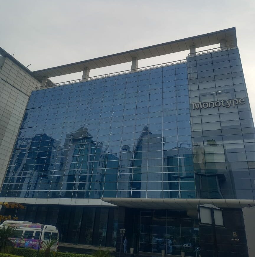 Club 125, Sector-125, Noida Expressway Club 125, Sector-125, Noida Expressway