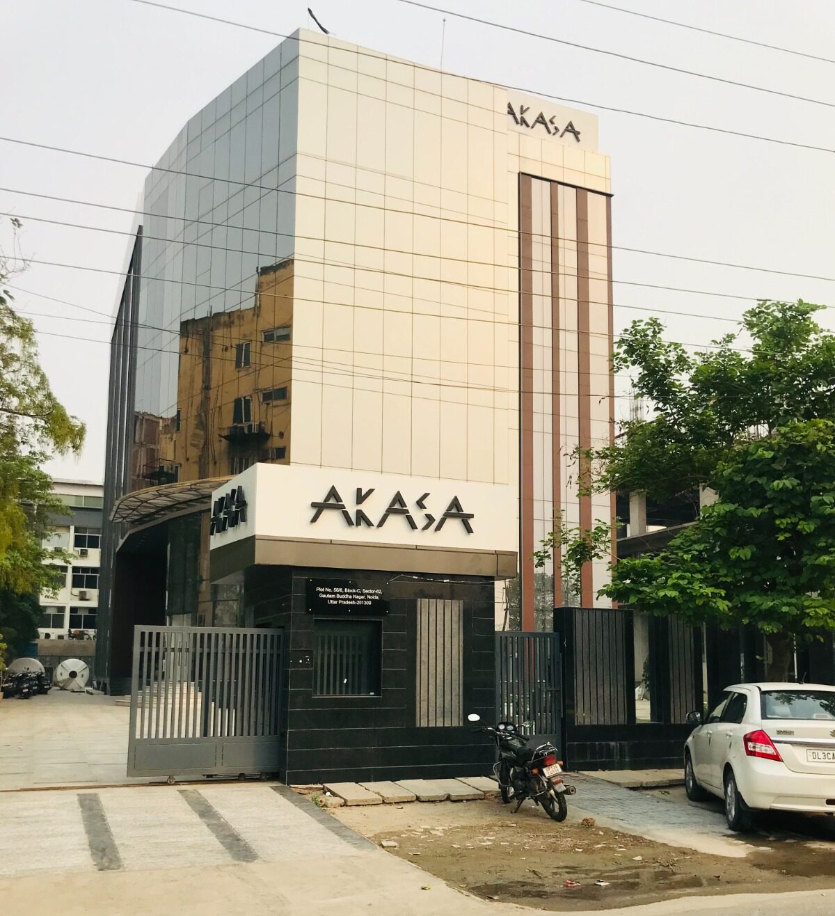 Akasa, Noida